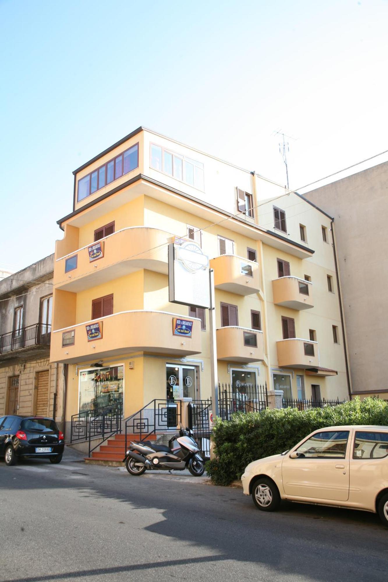 Sun&Beach Catona Di Reggio Calabria Exterior foto